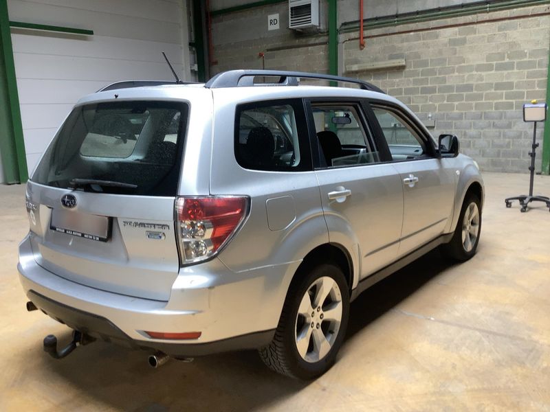 Subaru Forester 2.0 Diesel Comfort — zdjęcie 6