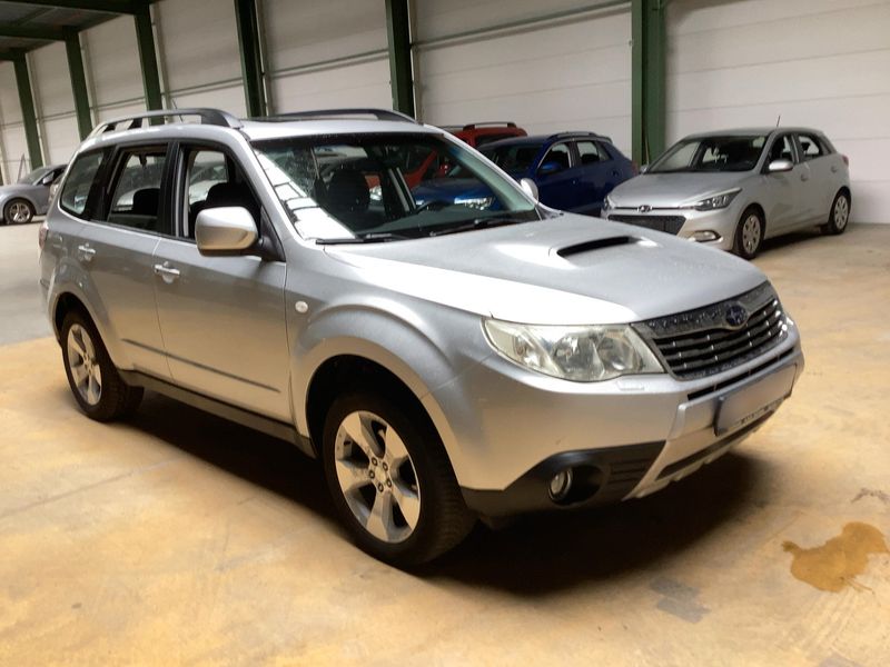 Subaru Forester 2.0 Diesel Comfort — zdjęcie 8