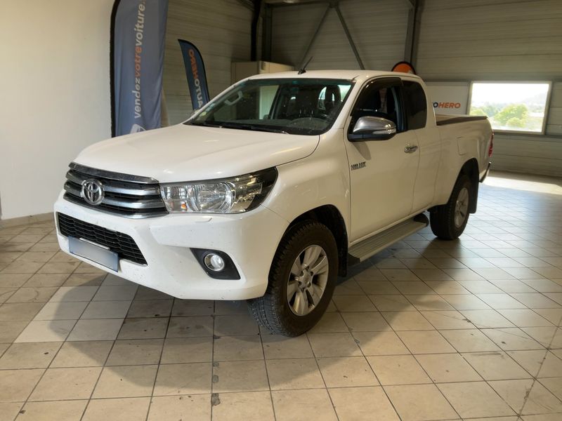 Toyota Hilux 2.4 D-4D Extra Cab Active 4x4