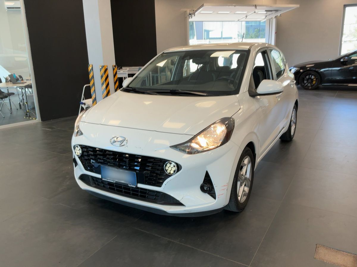 Hyundai i10 2021