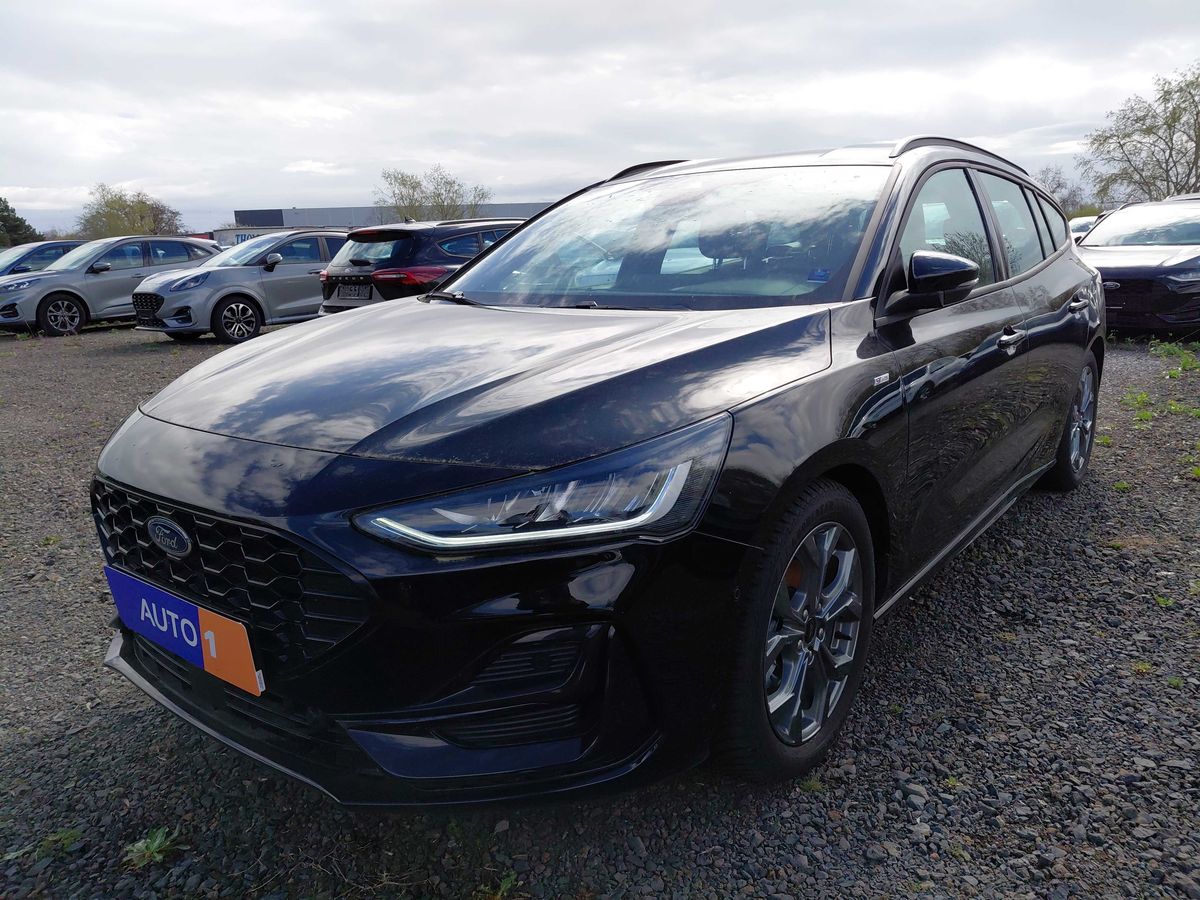 Ford Focus 2024 — photo 1