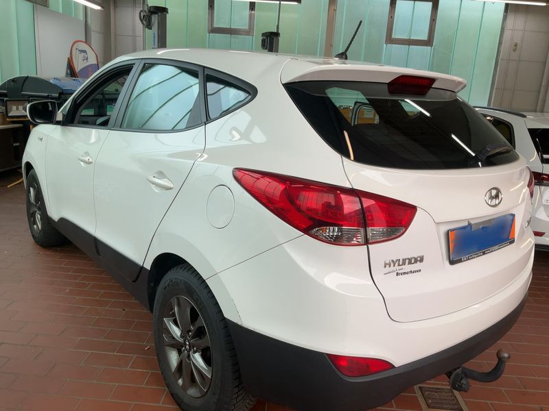 Hyundai ix35 1.6 FIFA World Cup Edition 2WD — zdjęcie 3