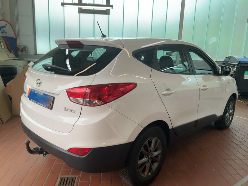 Hyundai ix35 1.6 FIFA World Cup Edition 2WD — zdjęcie 6