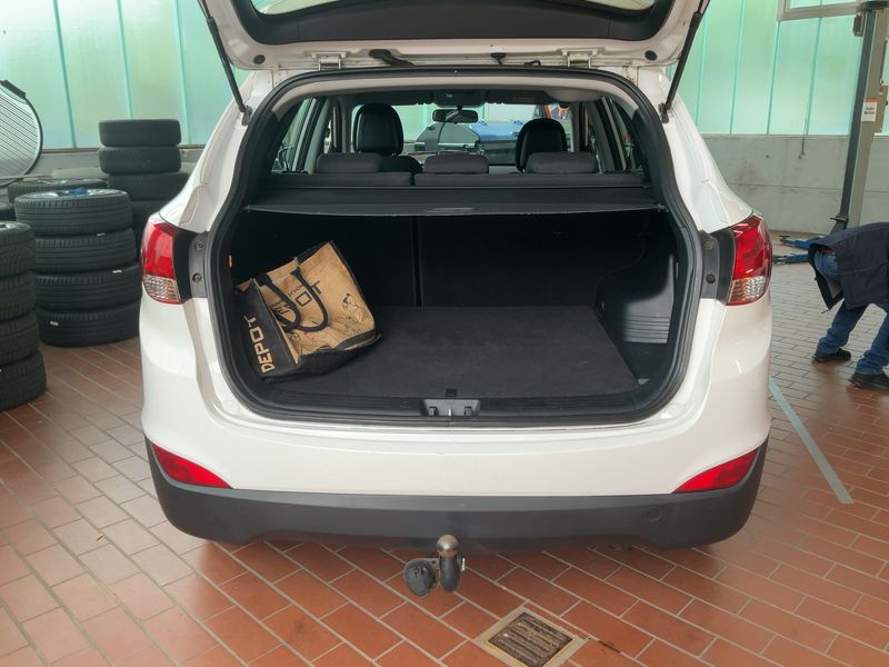 Hyundai ix35 1.6 FIFA World Cup Edition 2WD — zdjęcie 10