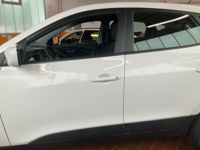 Hyundai ix35 1.6 FIFA World Cup Edition 2WD — zdjęcie 4