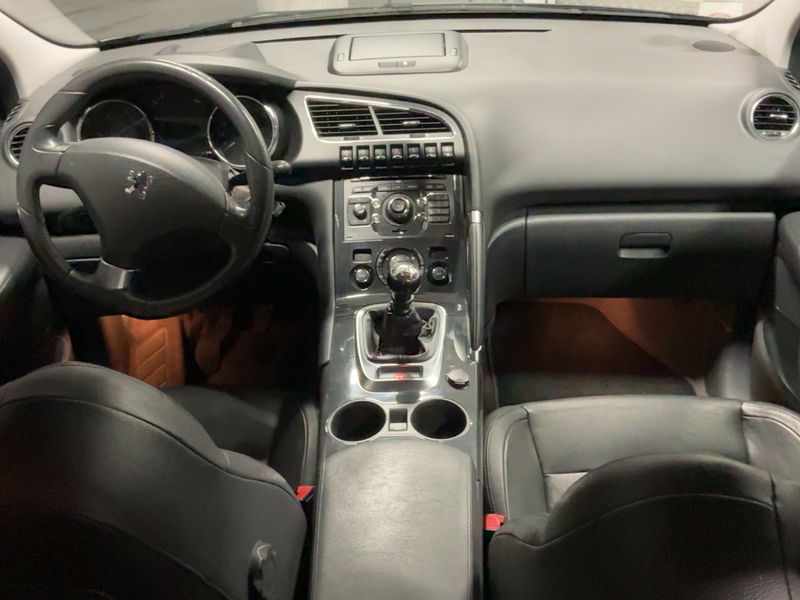 Peugeot 3008 2.0 HDi Féline 2012 – снимка 17