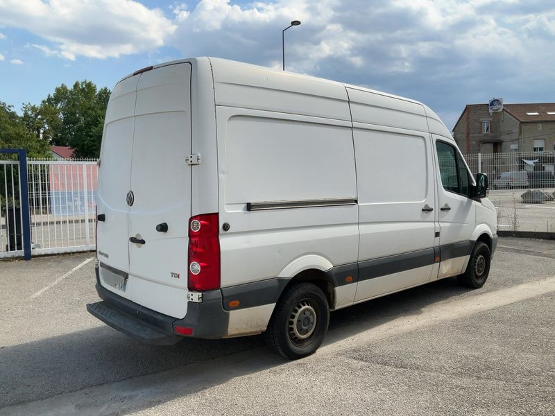 Volkswagen Crafter 2.0 TDI Kasten 35 mittlerer Radstand mit Hochdach — zdjęcie 6
