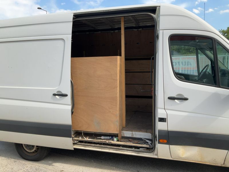 Volkswagen Crafter 2.0 TDI Kasten 35 mittlerer Radstand mit Hochdach — zdjęcie 14