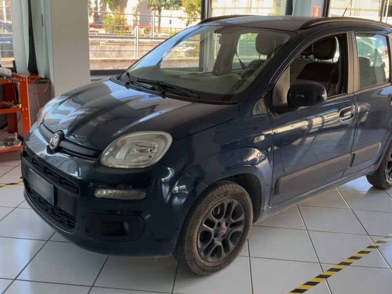 Fiat Panda 0.9 Lounge — zdjęcie 2