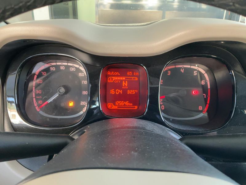 Fiat Panda 0.9 Lounge — zdjęcie 13