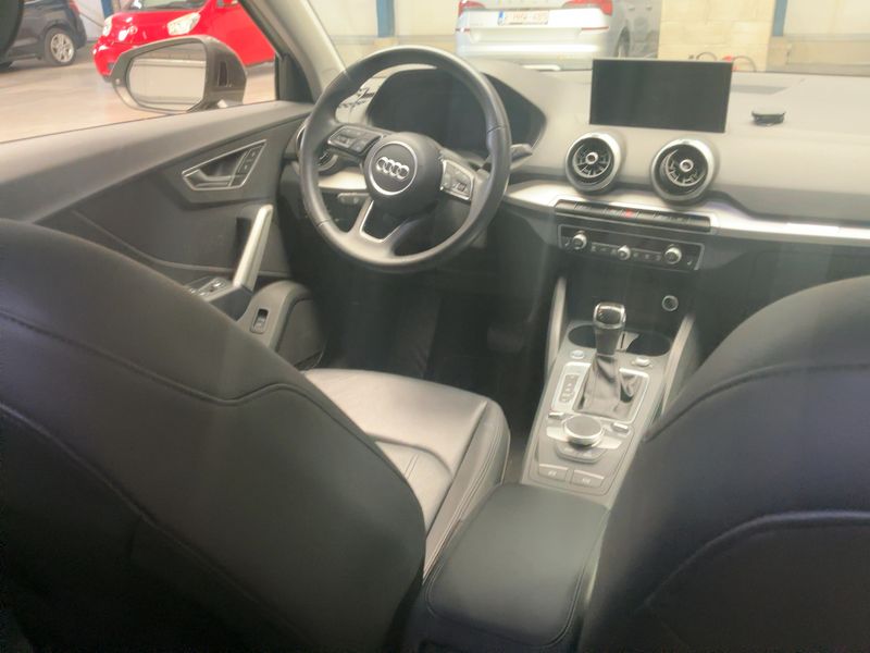 Audi Q2 35 TFSI advanced — zdjęcie 12