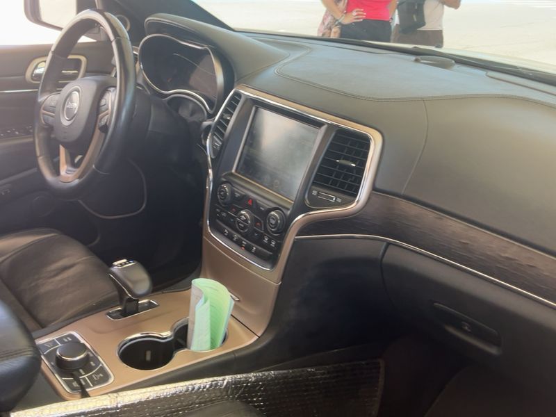 Jeep Grand Cherokee 3.0 CRD Summit — zdjęcie 11