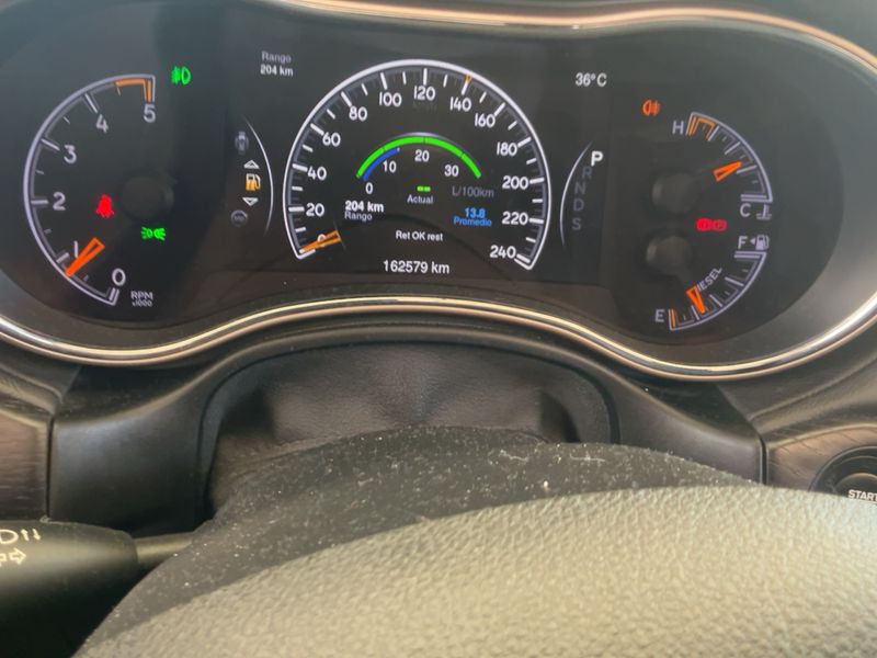 Jeep Grand Cherokee 3.0 CRD Summit — zdjęcie 13