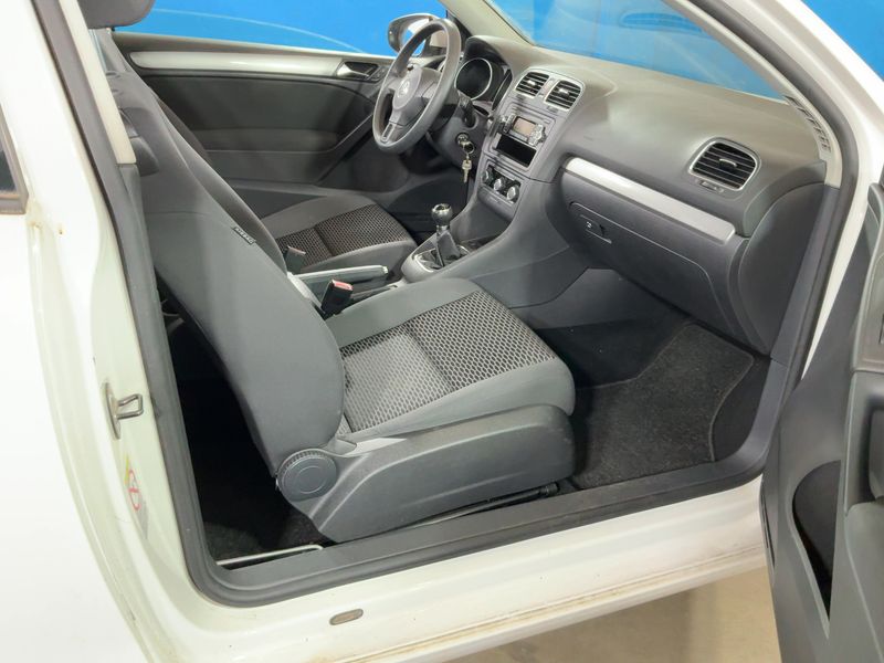 Volkswagen Golf VI 1.2 TSI Trendline 2011 – снимка 16