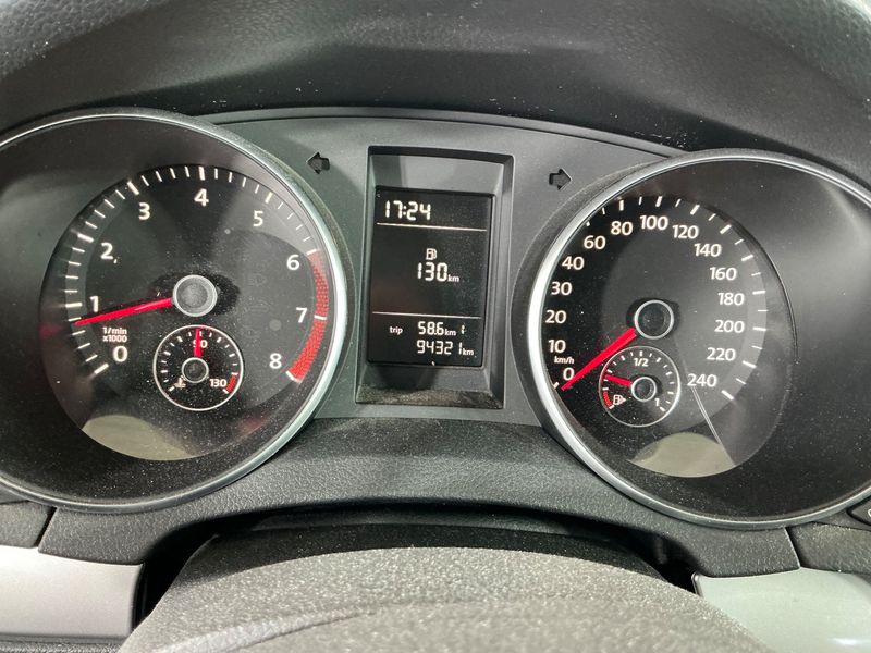 Volkswagen Golf VI 1.2 TSI Trendline 2011 – снимка 18