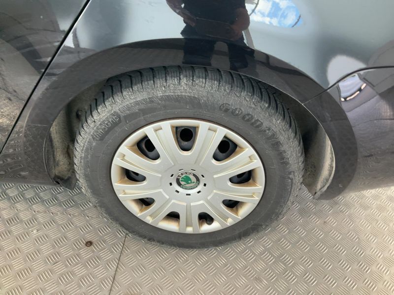 Skoda Octavia 1.6 TDI Elegance 4x4 2014 – снимка 5