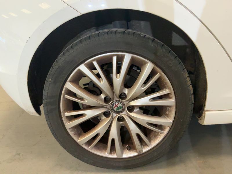 Alfa Romeo Giulietta 1.4 Turbo Super 2016 – снимка 9