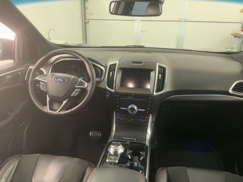 Ford Edge 2.0 TDCi EcoBlue Bi-Turbo ST-Line 4x4 — zdjęcie 12