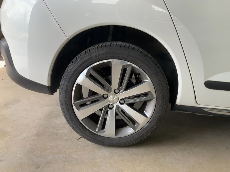 Peugeot 3008 1.6 Blue-HDi Allure 2016 – снимка 9
