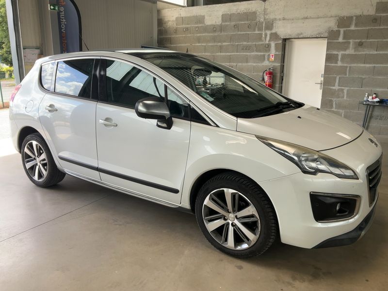 Peugeot 3008 1.6 Blue-HDi Allure 2016 – снимка 12