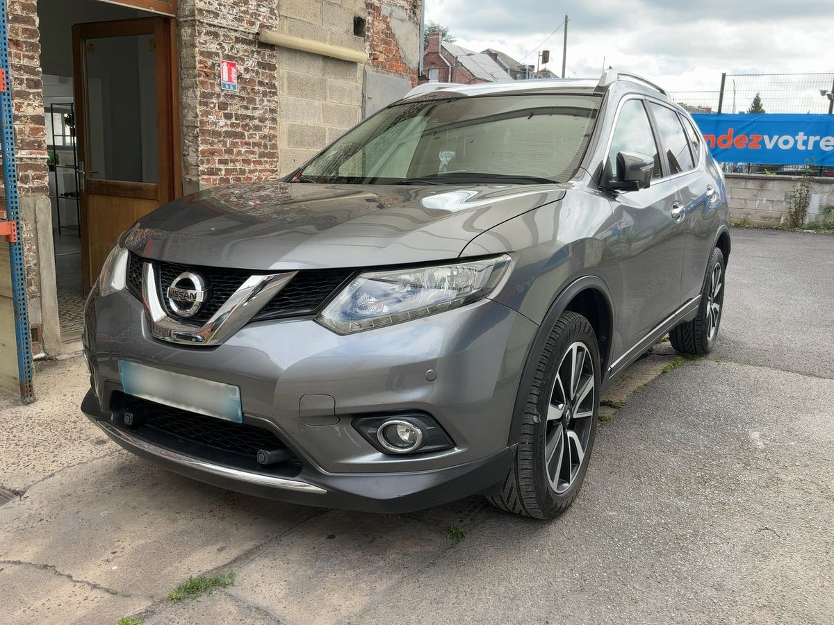 Nissan X-Trail 2017 — photo 1