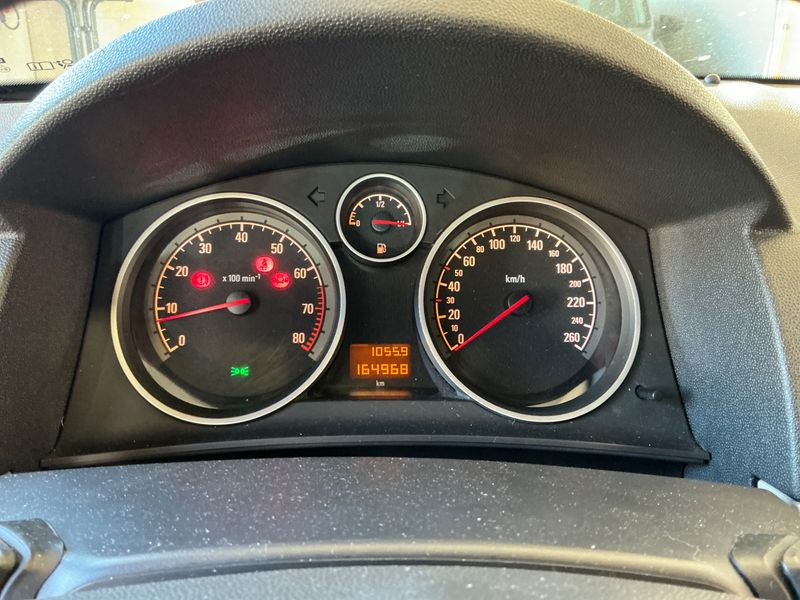 Opel Astra 2.0 Turbo Cosmo 2006 – снимка 4