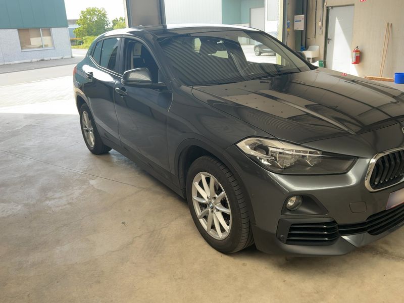BMW X2 sDrive 18i Advantage — zdjęcie 8