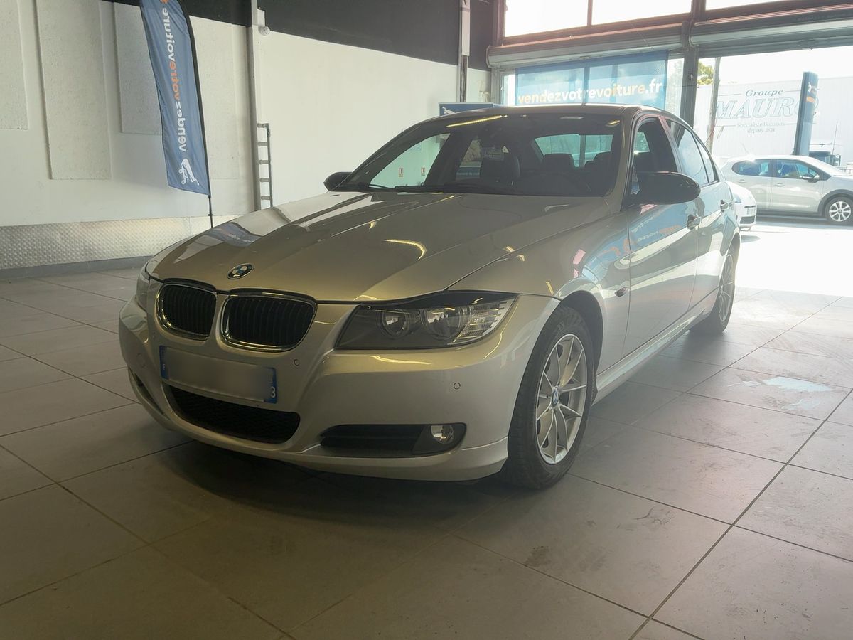 BMW 3er 2010 — photo 1