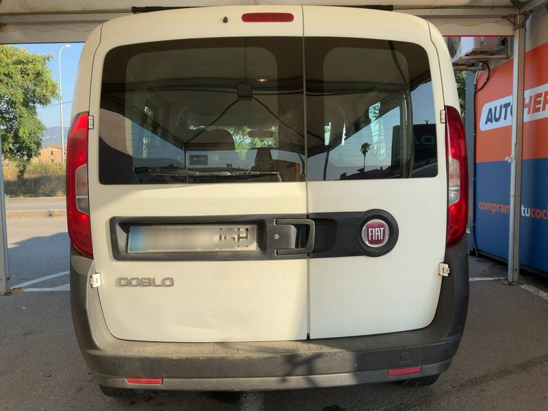 Fiat Doblo 1.3 JTD Pop — zdjęcie 5