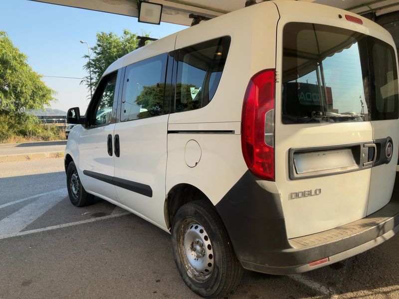 Fiat Doblo 1.3 JTD Pop — zdjęcie 3