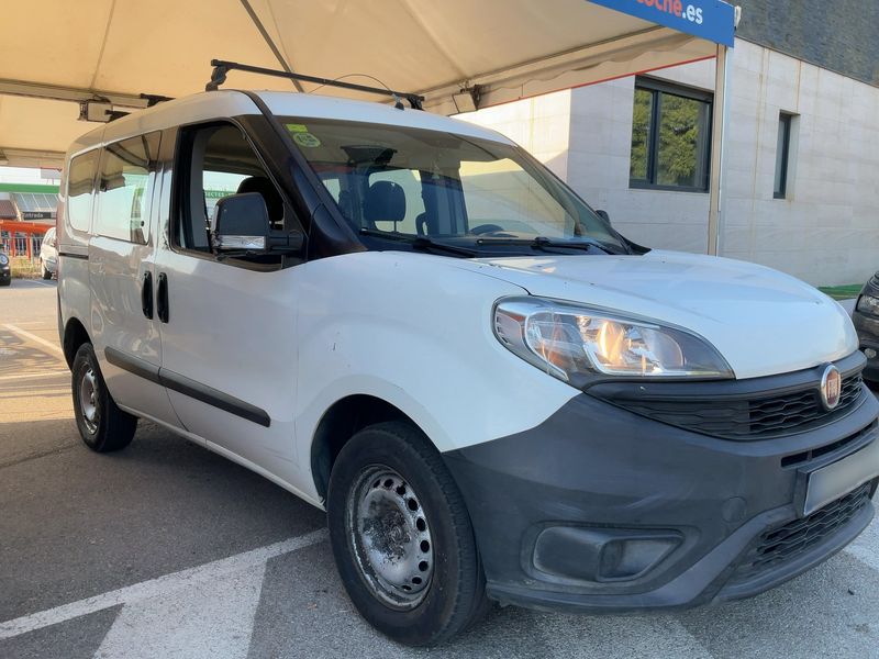 Fiat Doblo 1.3 JTD Pop — zdjęcie 8