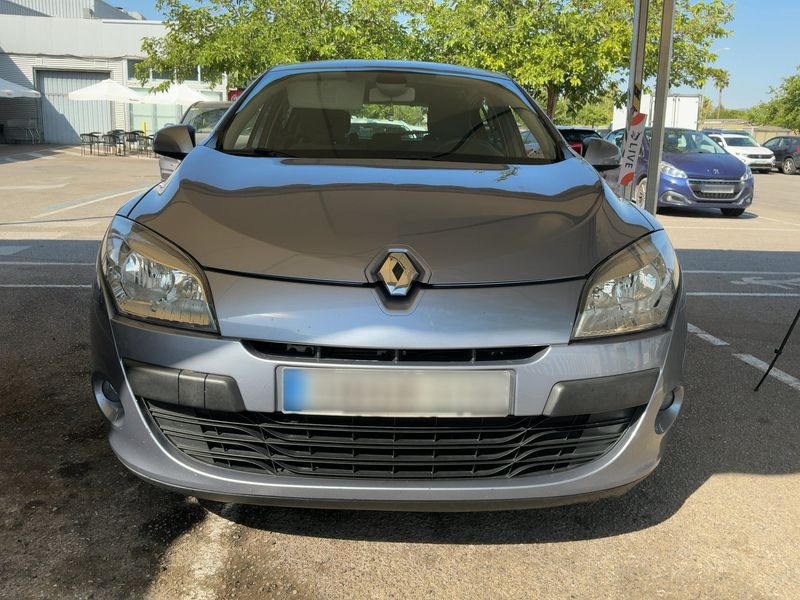 Renault Megane 1.6 Dynamique 2009 – снимка 14