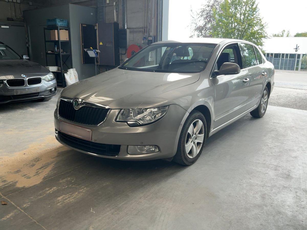 Skoda Superb 2012