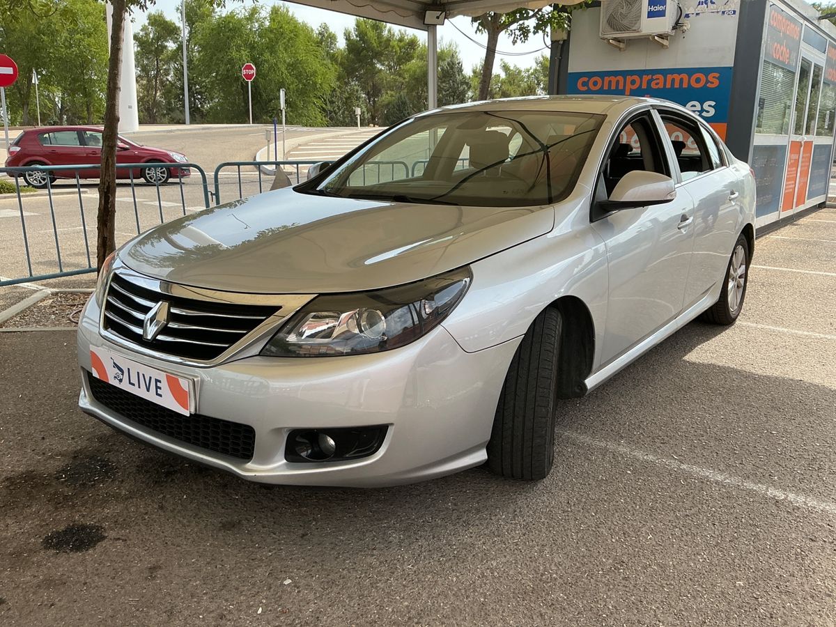 Renault Latitude 2.0 dCi Initiale