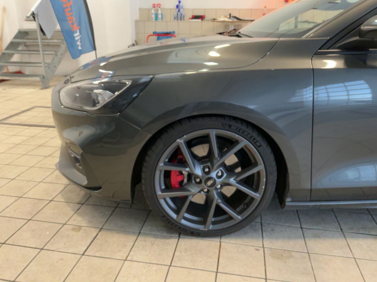 Ford Focus 2.3 EcoBoost ST