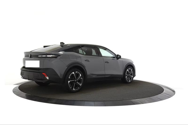 Peugeot 408 1.2 Mild-Hybrid Allure — zdjęcie 3