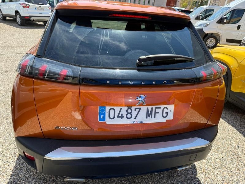 Peugeot 2008 1.2 PureTech Allure Pack — zdjęcie 4
