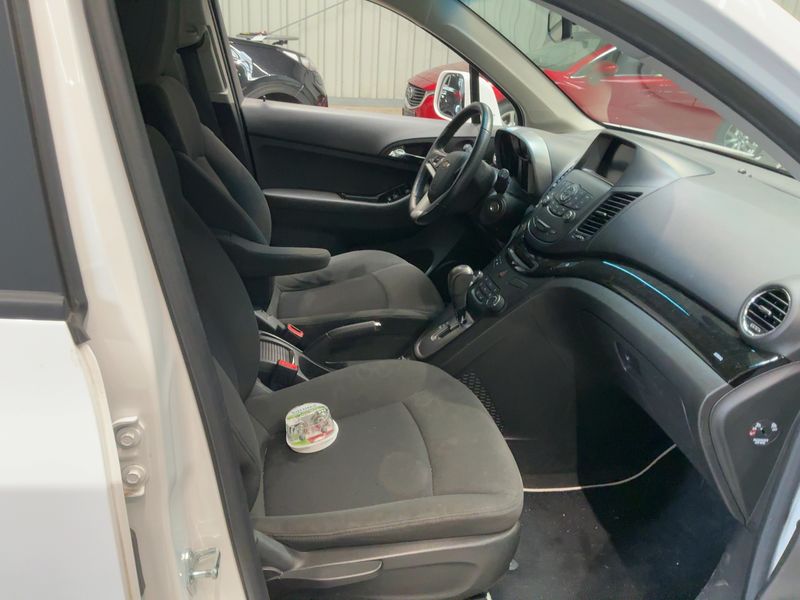 Chevrolet Orlando 1.8 LT + — zdjęcie 11