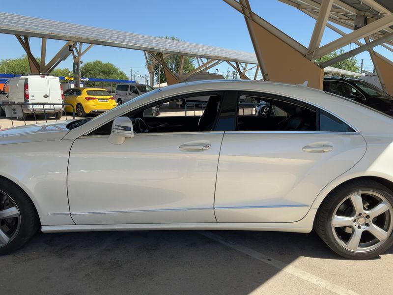 Mercedes-Benz CLS-Klasse CLS 350 d BlueEfficiency — zdjęcie 4