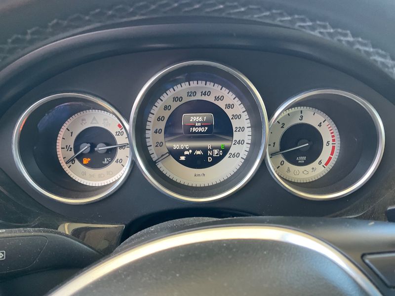 Mercedes-Benz CLS-Klasse CLS 350 d BlueEfficiency — zdjęcie 13