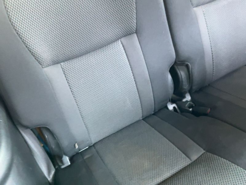 Toyota RAV 4 2.0 4x4 — zdjęcie 14