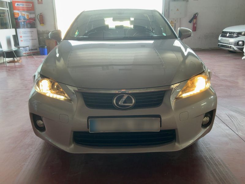 Lexus CT-Serie CT 200h Executive Line — zdjęcie 9