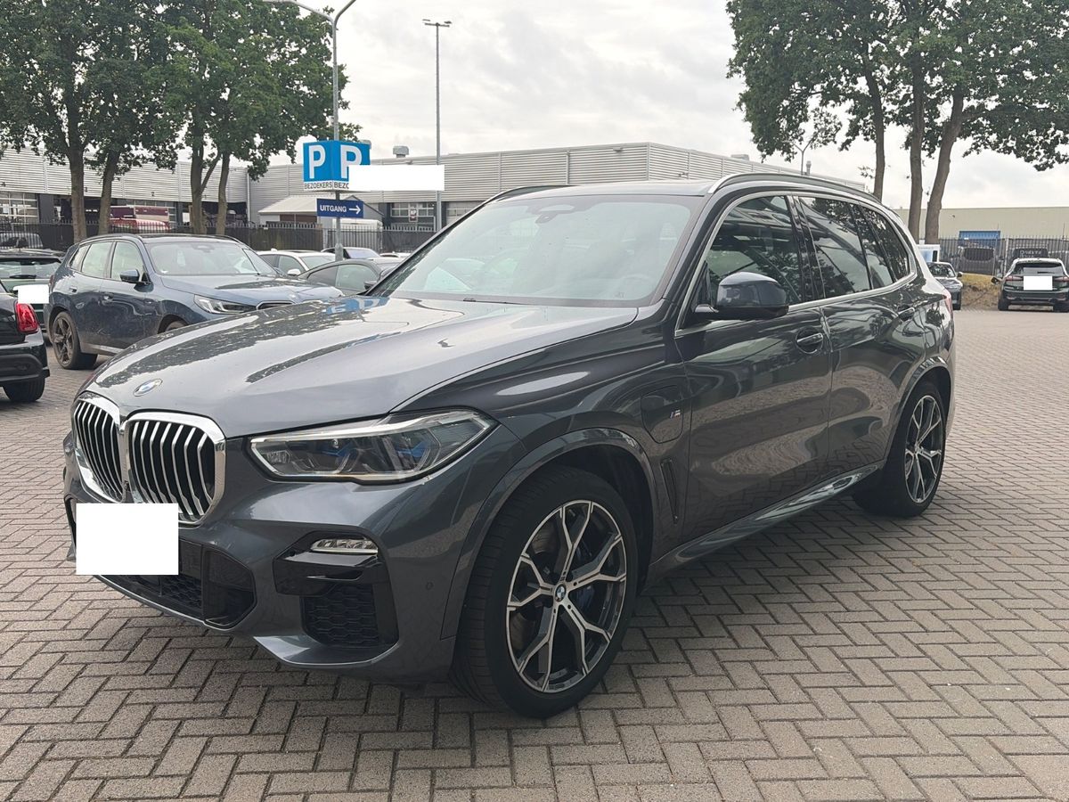BMW X5 2021