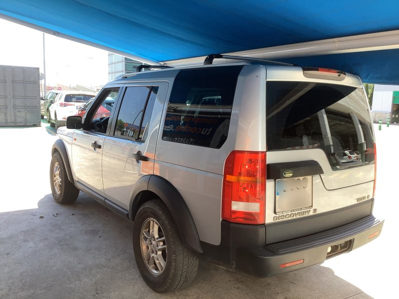 Land Rover Discovery 2.7 Td V6 TD HSE — zdjęcie 3