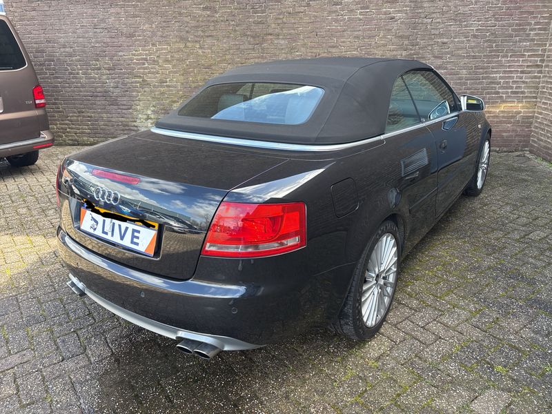Audi S4 4.2 V8 quattro — zdjęcie 5