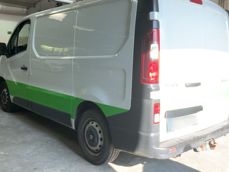 Renault Trafic 1.6 dCi L1H1 2,7t Komfort — zdjęcie 3