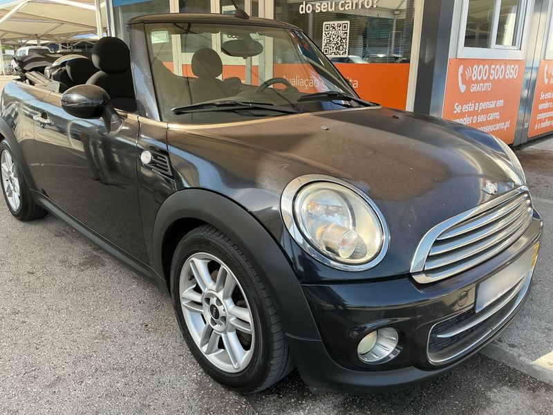 MINI Cabrio Cooper D — zdjęcie 8
