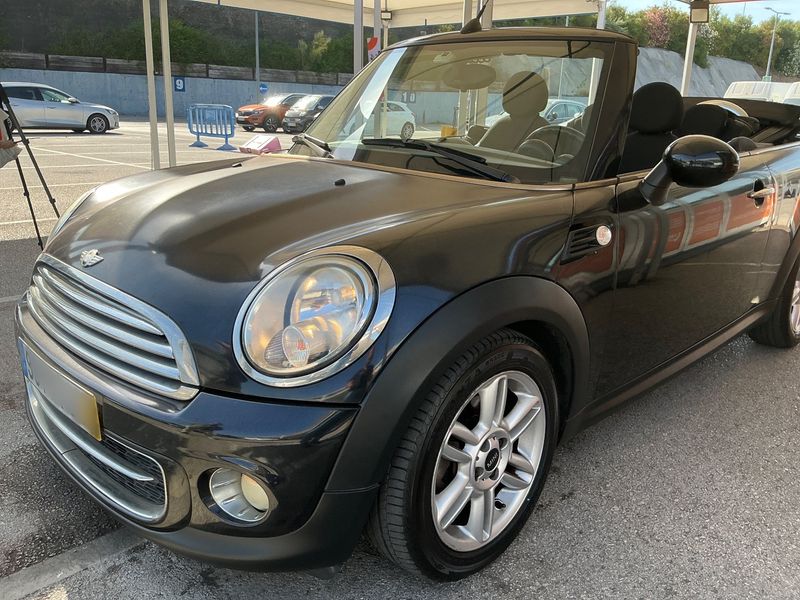 MINI Cabrio Cooper D — zdjęcie 2