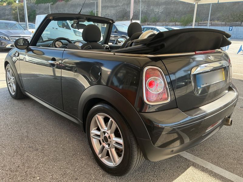 MINI Cabrio Cooper D — zdjęcie 3
