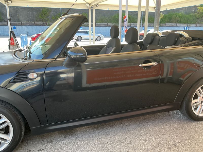 MINI Cabrio Cooper D — zdjęcie 4